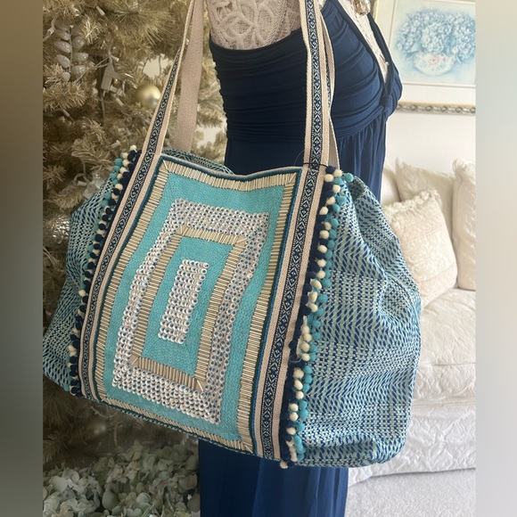 America & Beyond Handbags - NWOT America & Beyond tote